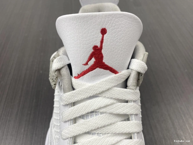 White 4 Oreo Retro (2021) CT8527-100 Jordan 0818